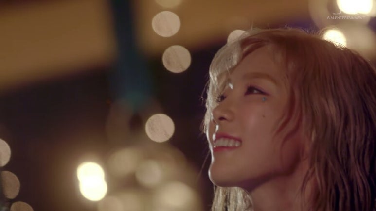 태연 Why 뮤비 해석 (데이터 주의) | 인스티즈