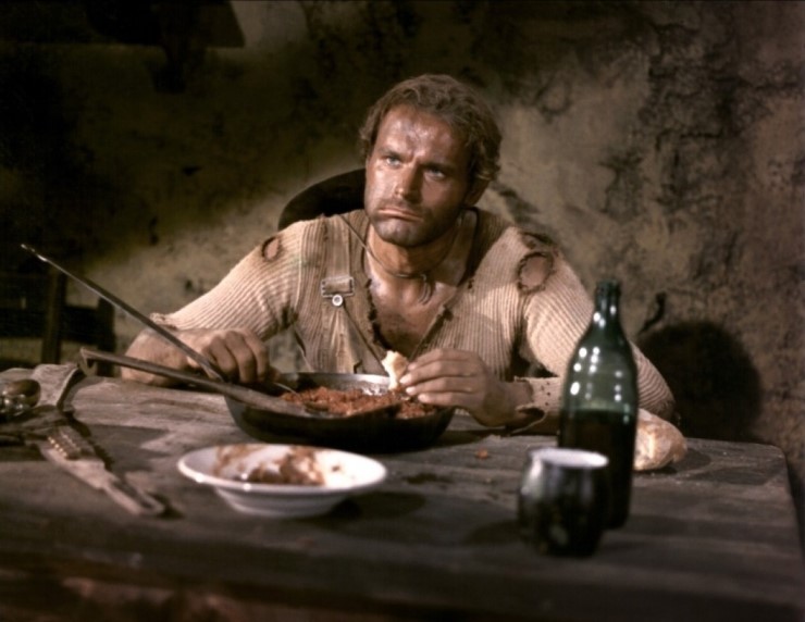 테렌스 힐의 콜트 1851 네이비 리볼버 건 벨트와 콩죽 먹기 Terence Hill's Colt 1851 Navy